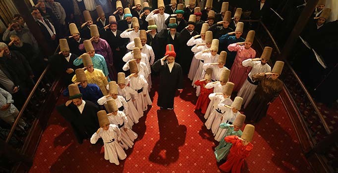 Semazenlerden Mehmetçik'e asker selamı