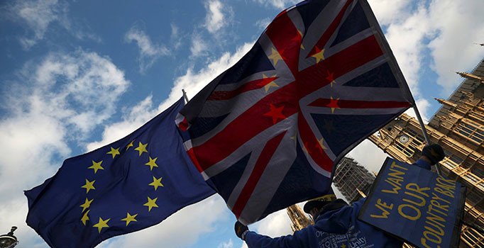 AB Brexit'in ertelenmesinde anlaştı, yeni tarihi belirleyemedi