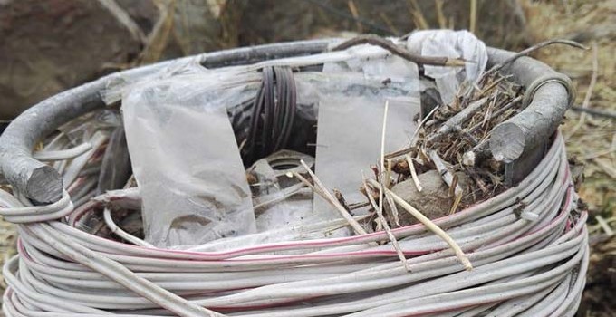 Van'da terör operasyonu: EYP ve yaşam malzemesi ele geçirildi