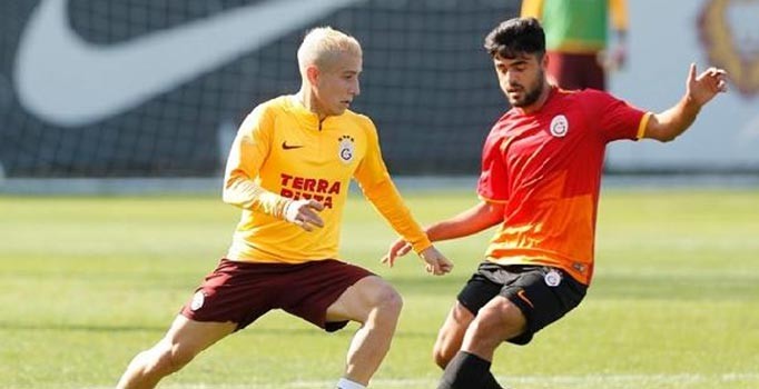 Galatasaray'da derbi mesaisi başladı