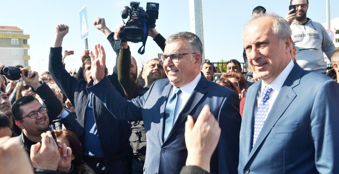 CHP’de Mehmet Kesimoğlu'na destek veren 164 kişiye ihraç istemi