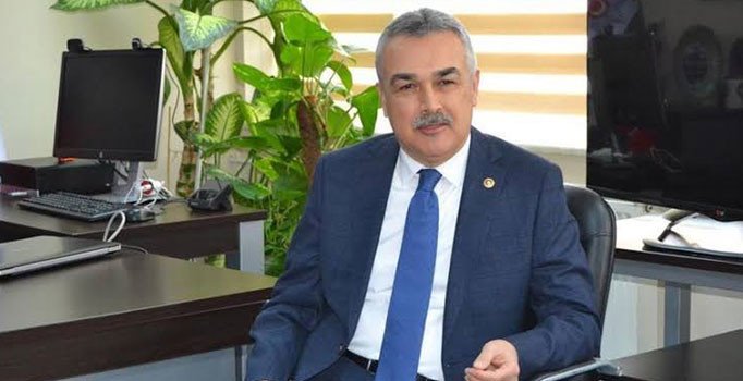 AK Partili Savaş, Çerçioğlu'na omuz attığı iddiasını yalanladı