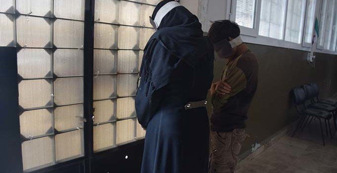 Azez'de ortalığı kana bulayacaklardı! Anne ve oğlu yakalandı