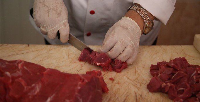 Besilik sığır ithalatı başvuruları durduruldu