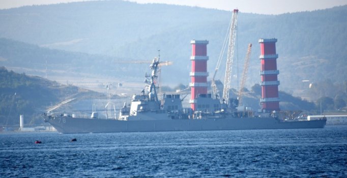ABD savaş gemisi 'USS Porter' Çanakkale Boğazı'ndan geçti