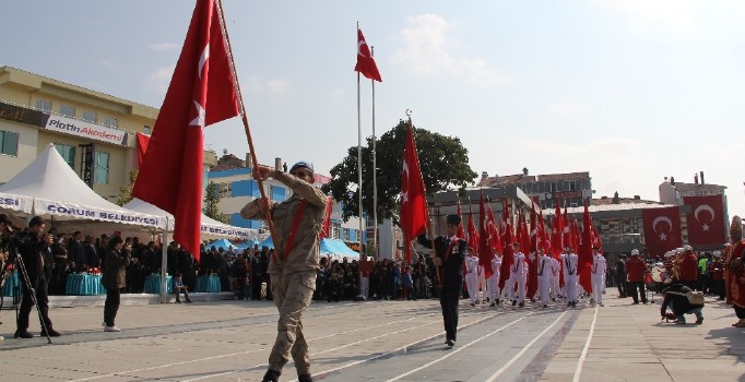 Çorum’da 29 Ekim coşkuyla kutlandı