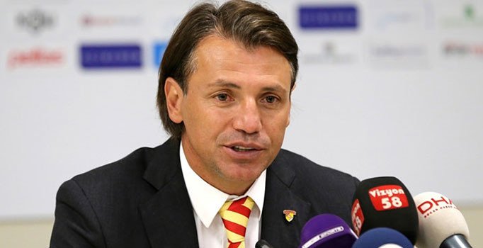 Göztepe teknik direktörü Tamer Tuna istifa etti