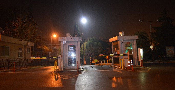 Çapa Tıp Fakültesi'nin ambulansı çalındı