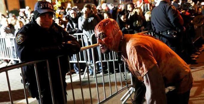 ABD'de Cadılar Bayramına silahlı saldırı: 3 ölü, 9 yaralı