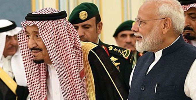 Suudi Arabistan Kralı Selman, Hindistan Başbakanı Modi'yi kabul etti