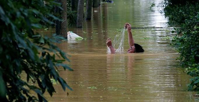 Sri Lanka'da şiddetli yağışlar can aldı