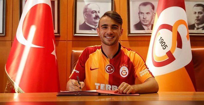 Galatasaray, Yunus Akgün'ün sözleşmesini uzattı