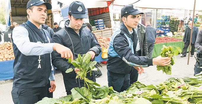 Ispanağı yabancı otlar zehirlemiş