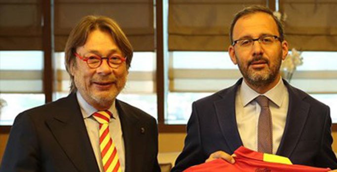 Bakan Kasapoğlu’ndan Mehmet Sepil’e tebrik