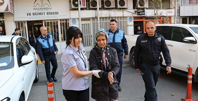 Dilenci gayrimenkul zengini çıktı: 3 ev ve 2 iş makinesi...