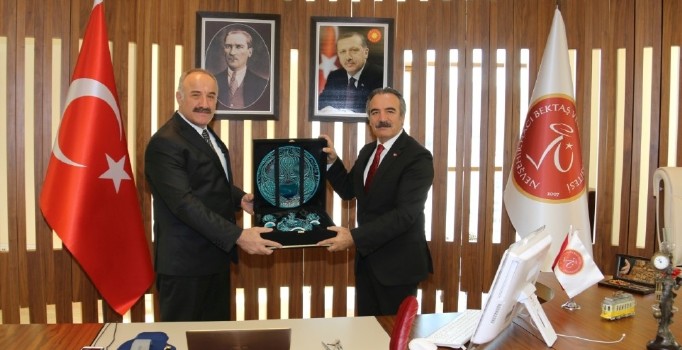 MGK Genel Sekreteri Hacımüftüoğlu’ndan Rektör Bağlı’ya ziyaret