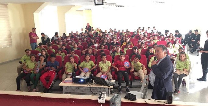 Mersin’de çocuklara ’çocuk hakları’ eğitimi verildi