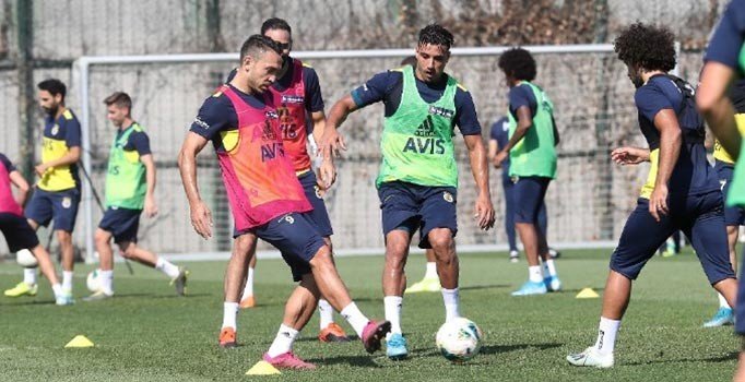 Fenerbahçe pas grafiğini yükseltti