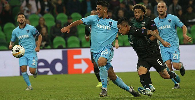 Trabzonspor, Rus ekibi Krasnodar'a 3-1 yenildi