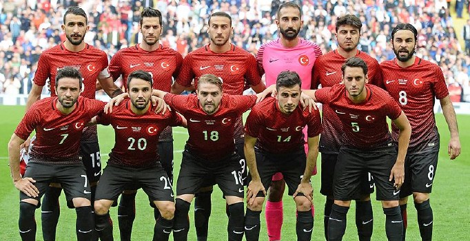 Türkiye-Slovenya maçının hakemi belli oldu