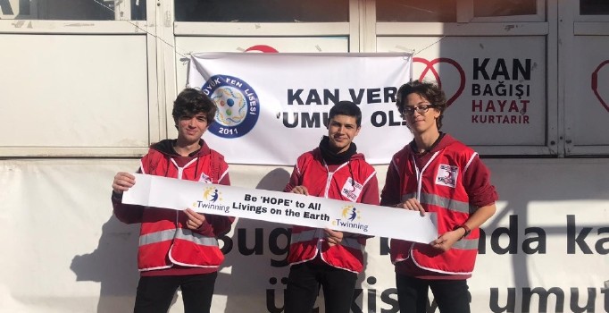 Kan bağışı yoğun ilgi gördü