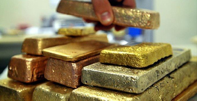 İran'ın ABD üslerine füze saldırısıyla altın uçuşa geçti