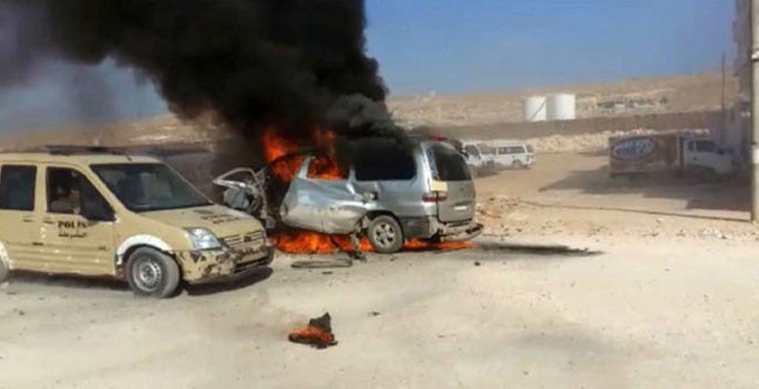 El Bab'da bomba yüklü araç patladı: 1 yaralı