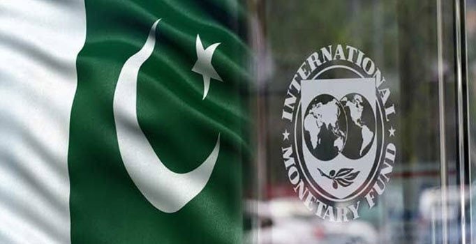 IMF Pakistan için ilk kredi dilimini serbest bırakacak