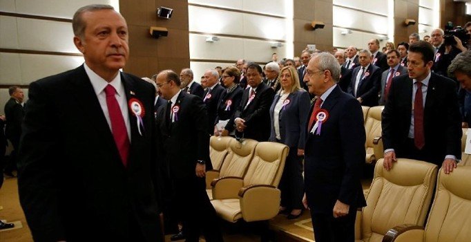 Kılıçdaroğlu, Erdoğan'a 50 bin lira manevi tazminat ödeyecek