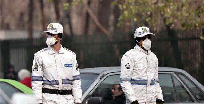 Tahran'da okullara 'hava kirliliği' tatili