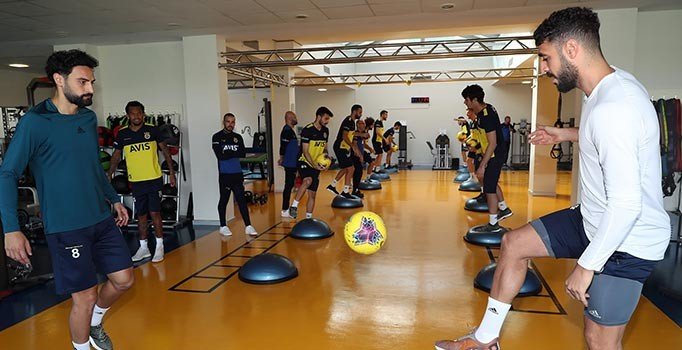 Fenerbahçe eksik çalıştı