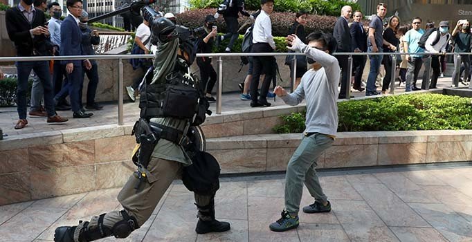 Tayvan lideri Hong Kong hükümetine 'şiddete son ver' çağrısı