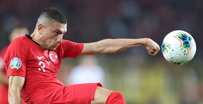 Arsenal ve Manchester United, Merih’i izleyecek