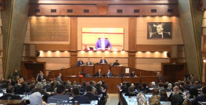 İBB Meclisi'nde 39 ilçenin belediye bütçeleri onaylandı