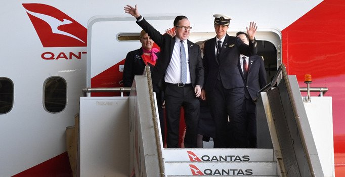 Dünyanın en uzun uçuşunu yaptılar