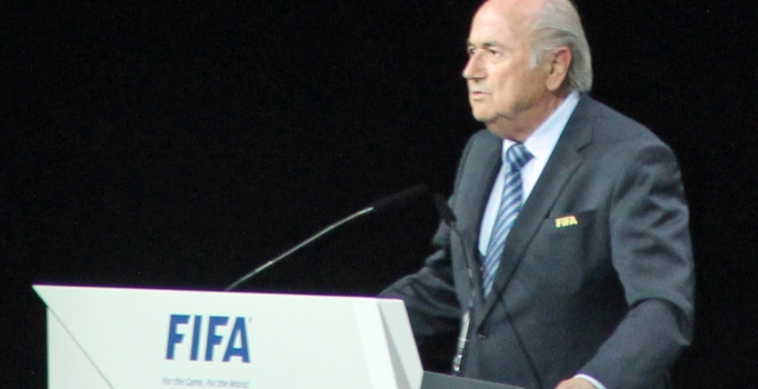 Blatter'in istifası 
İngiliz basınında