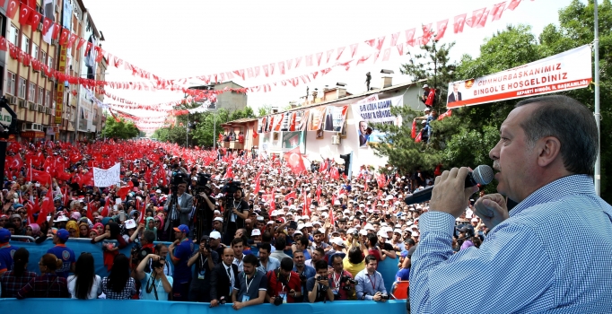Erdoğan: Menderes'e köpek bize klozet yalanı