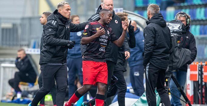 Hollanda futbolunda ırkçılık vakasına araştırma