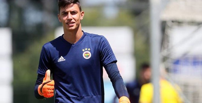 Berke Özer ameliyat edildi