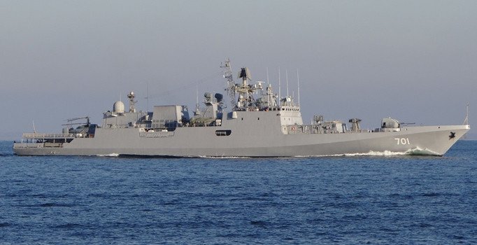 Rusya Karadeniz'de askeri tatbikatlara başladı