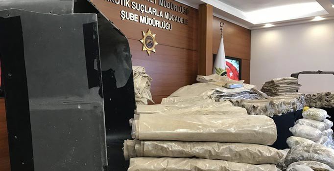 İstanbul'daki uyuşturucu operasyonunda 320 kilo eroin ele geçirildi