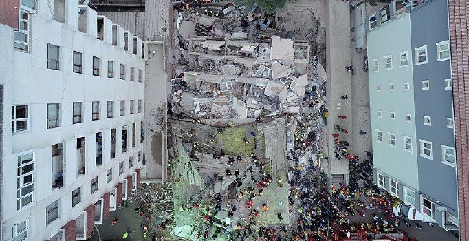 Kartal'da çöken bina ile ilgili soruşturmada 30 belediye çalışanı ifade verdi