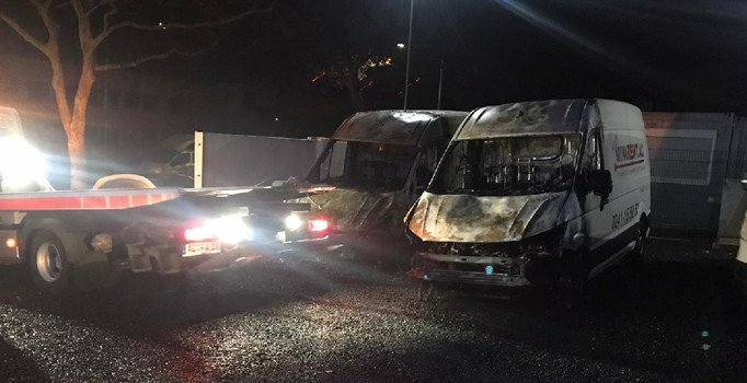 Almanya'da Türk iş adamına ait araçlar kundaklandı