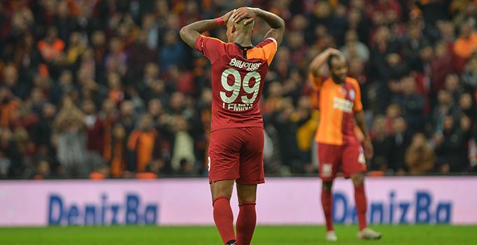 Başakşehir TT Arena'da Galatasaray'ı tek golle mağlup etti