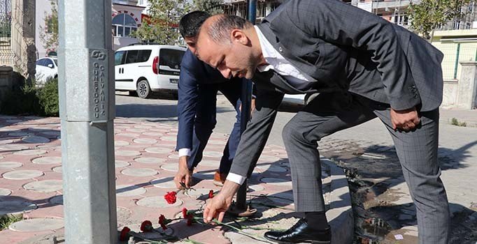 Aybüke öğretmen şehit edildiği yerde anıldı