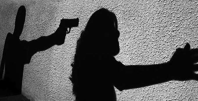 Türkiye'de 324 günde 302 kadın öldürüldü