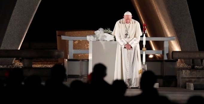 Papa Francis Hiroşima'da: Nükleer silah kullanımı suçtur