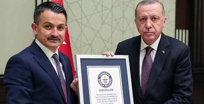 'En fazla fidan dikme rekoru' belgesi artık Erdoğan'da