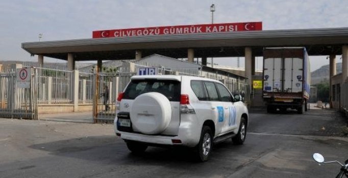 BM'den İdlib'e 7 tır insani yardım