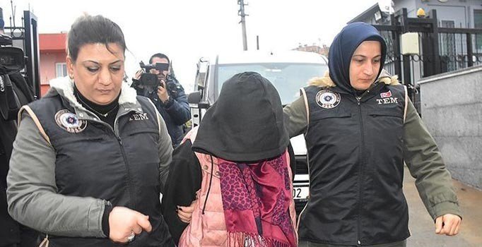 Fransız kadın DEAŞ’a katılmak üzereyken yakalandı